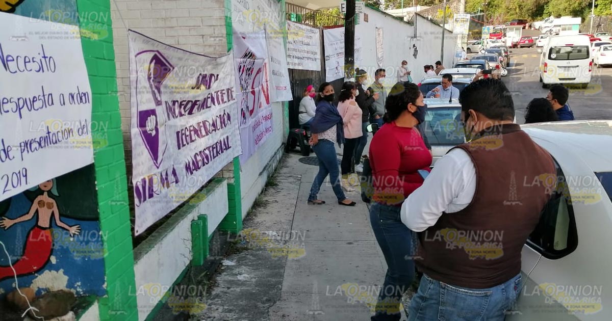 Protestan Sindicatos, acusan infiltración de SEV en su organización