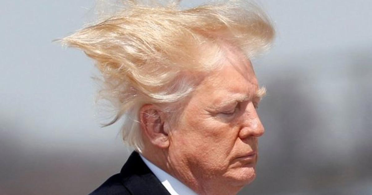 "Mi cabello tiene que estar perfecto": las razones de Trump para cambiar las normas que limitan el agua que sale por las duchas en EE.UU.
