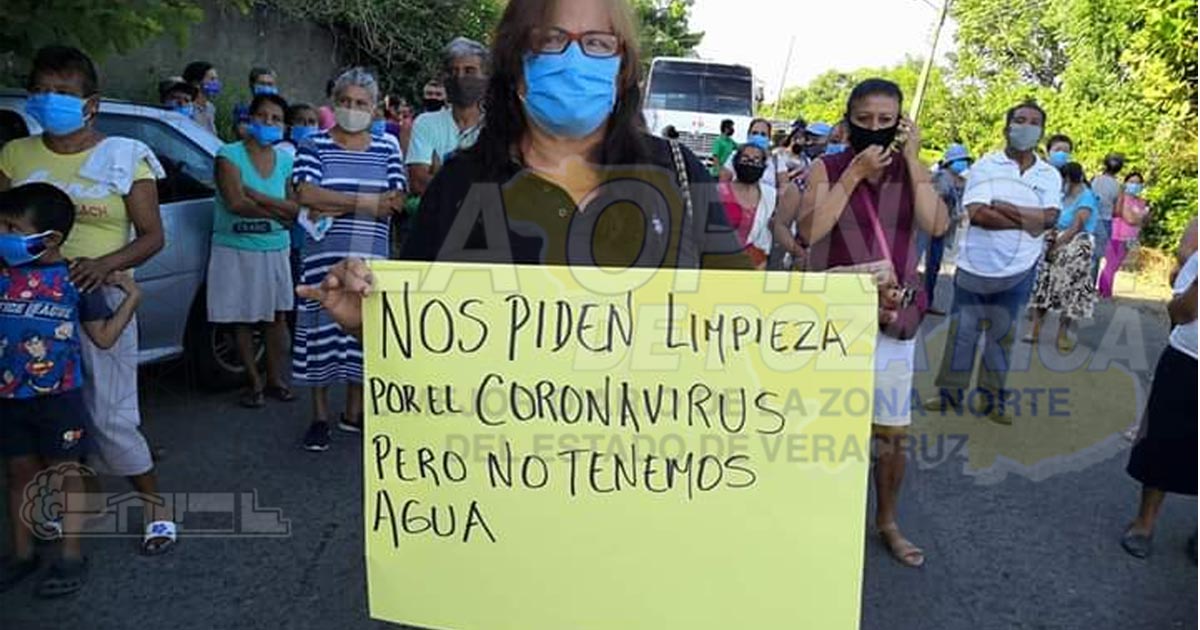 Bloquean carretera Tuxpan-Tampico; exigen agua en Ojite