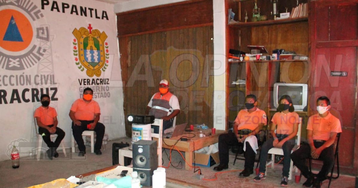 Cuerpos de emergencia se capacitan
