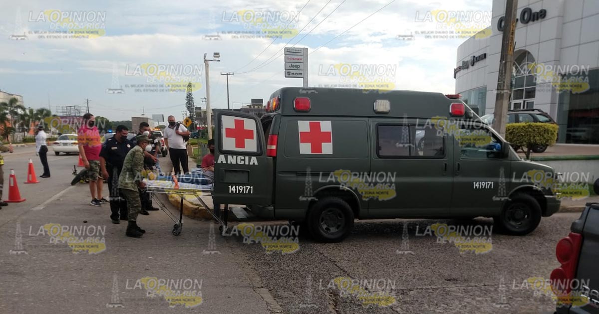 ¡Embestidos por una camioneta!
