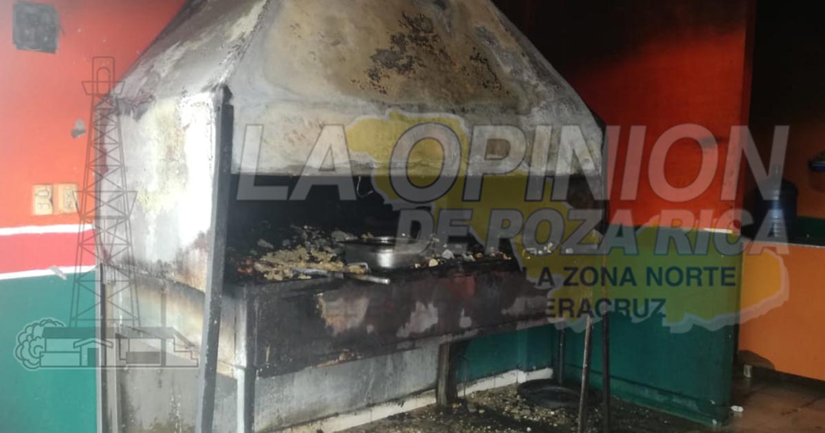 Flamazo en una pollería