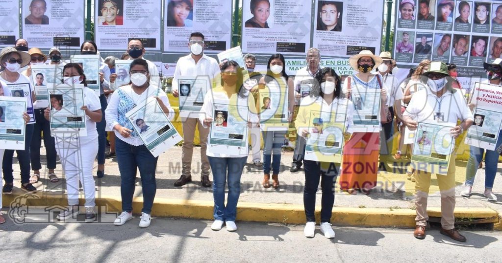 Buscan a sus seres queridos