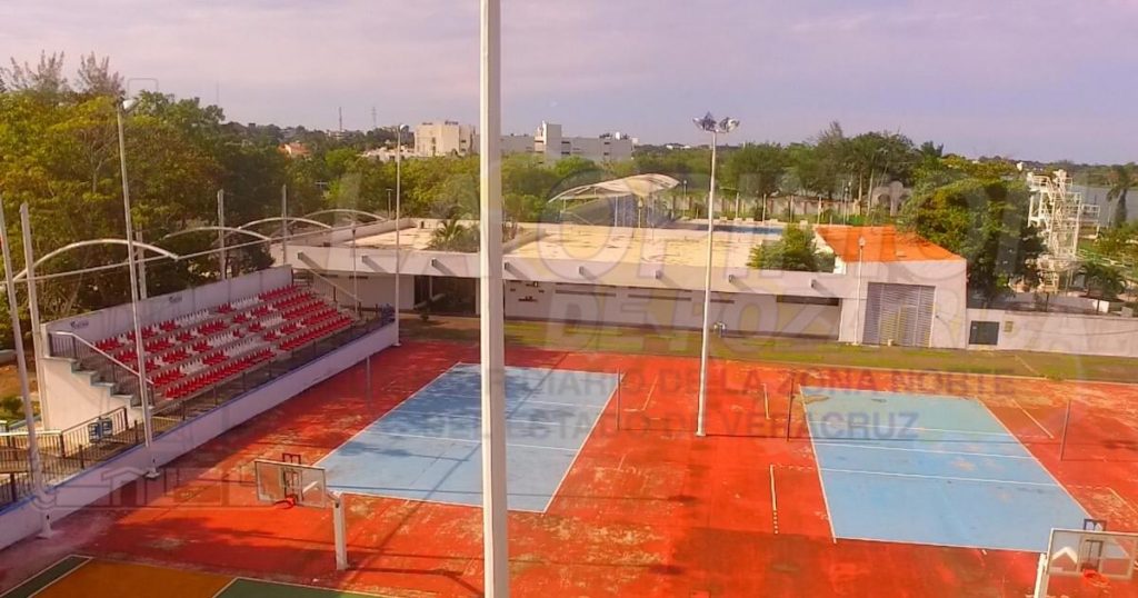 Gobierno de Tuxpan cuida la salud de deportistas y prepara cursos para la “nueva normalidad”
