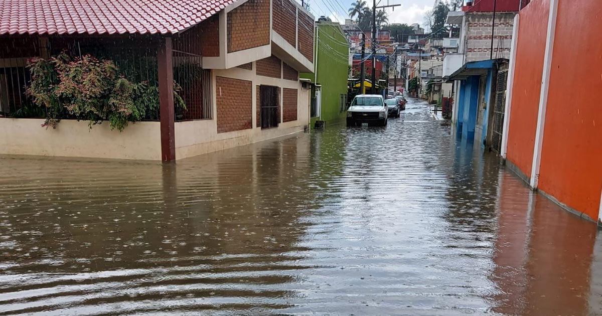 Lluvias pegan en tres municipios