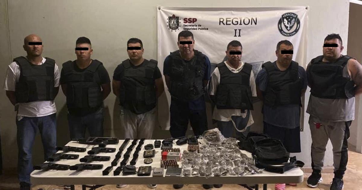 Fijan prisión preventiva a policías municipales