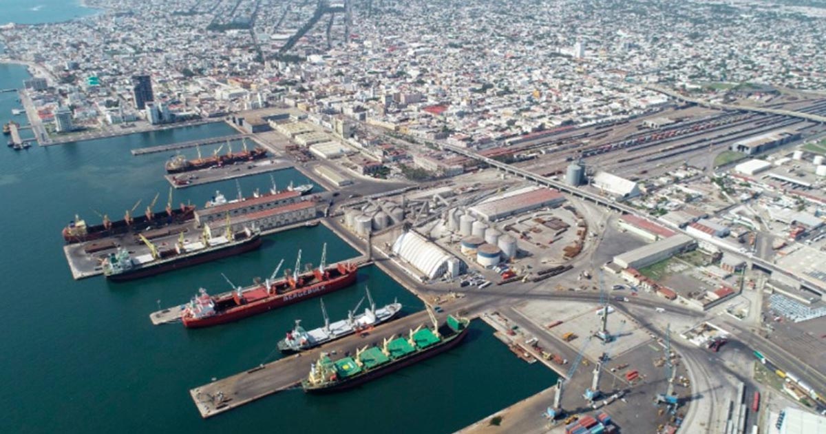 Exhortan a SCT y SE a dar continuidad a planes de ampliación del puerto