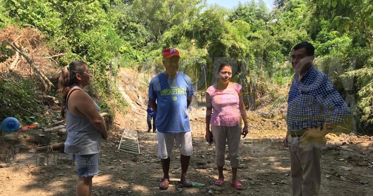 Abastecen de agua a localidades apartadas