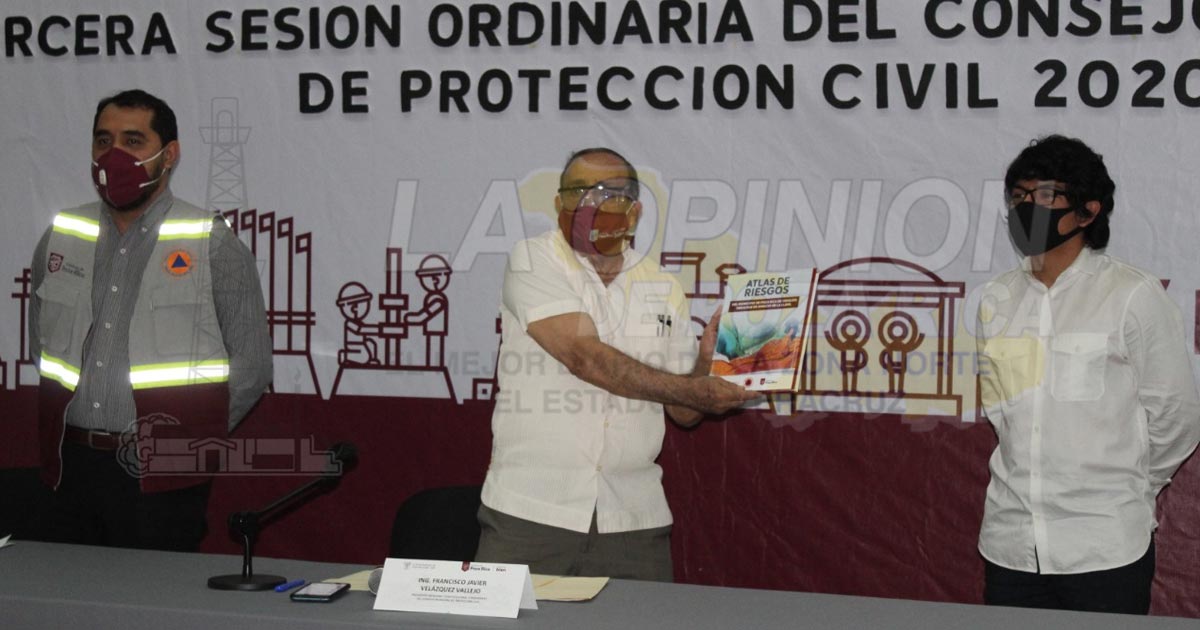 Presenta Javier Velázquez Atlas de Riesgo