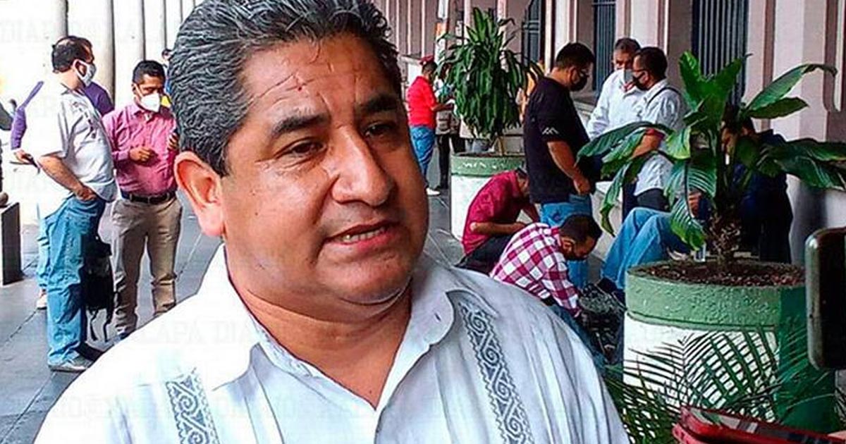 Maestros de Telebachillerato exigen pagos
