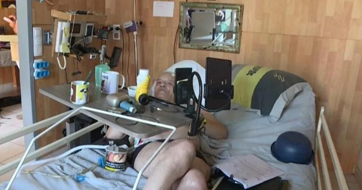 Alain Cocq abandona su plan de dejarse morir y acepta comer de nuevo