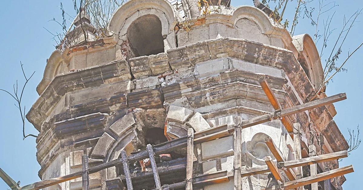 Pinturas, órgano, vitrales y campanario, destruidos en la Santa Veracruz