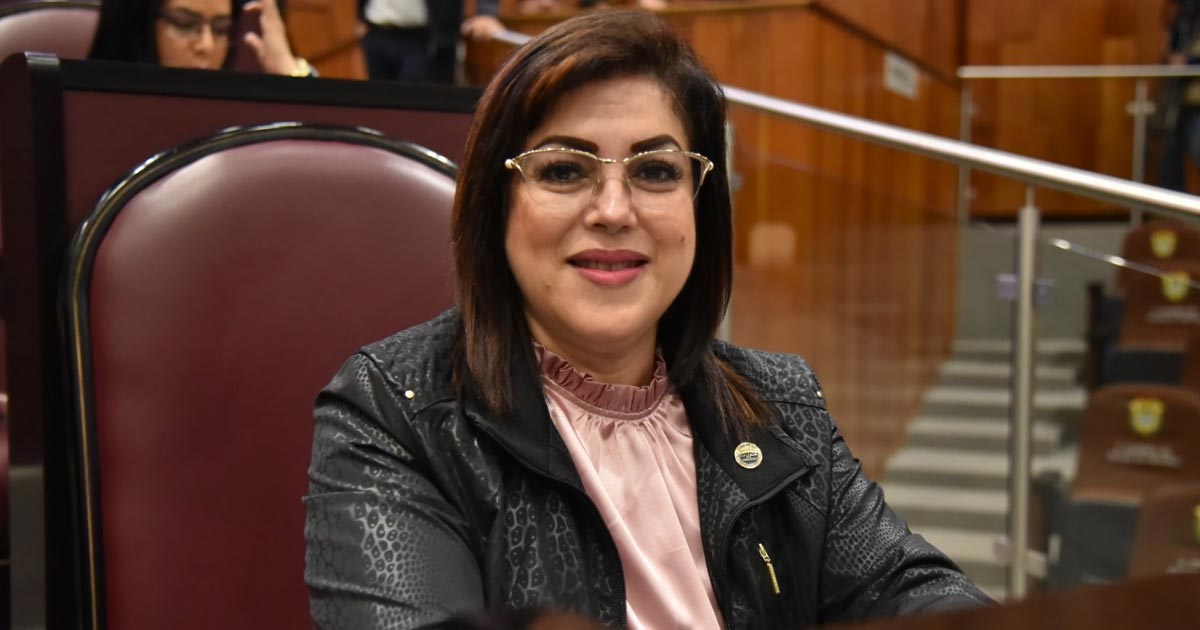 Adelanto de participaciones federales rescatarán a municipios abandonados por gobiernos priístas y panistas: Rosalinda Galindo