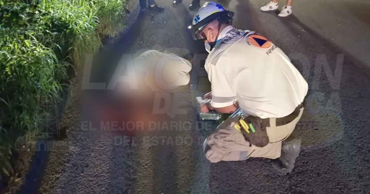 Vehículo fantasma atropella a masculino