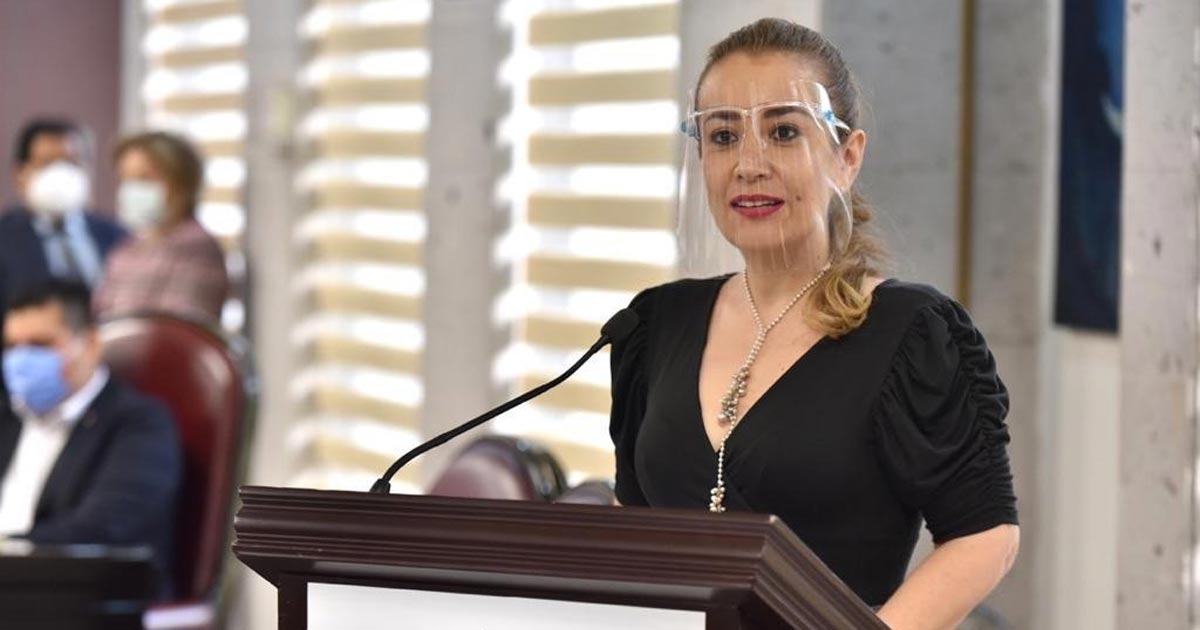 Visibilizar violencia en el noviazgo y violencia mediática, propone Nora Lagunes