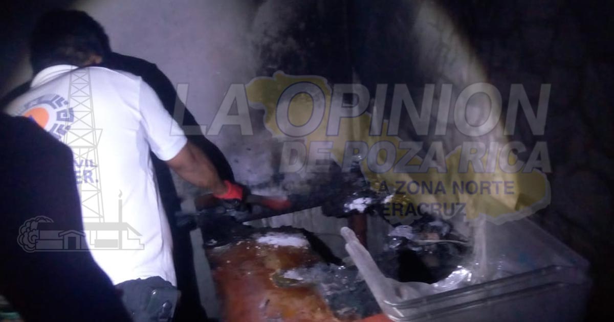 Veladora provoca conato de incendio