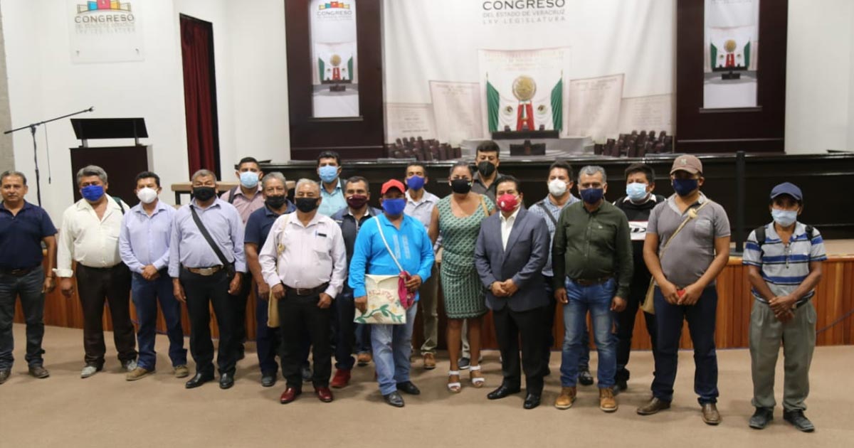 Defenderé el derecho de agentes municipales de Papantla a ser remunerados: Eric Domínguez