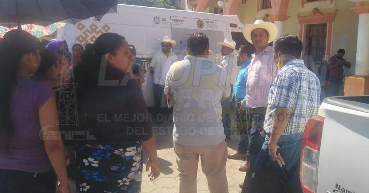 Exigen al presidente municipal que solicite una pipa para abastecer de agua