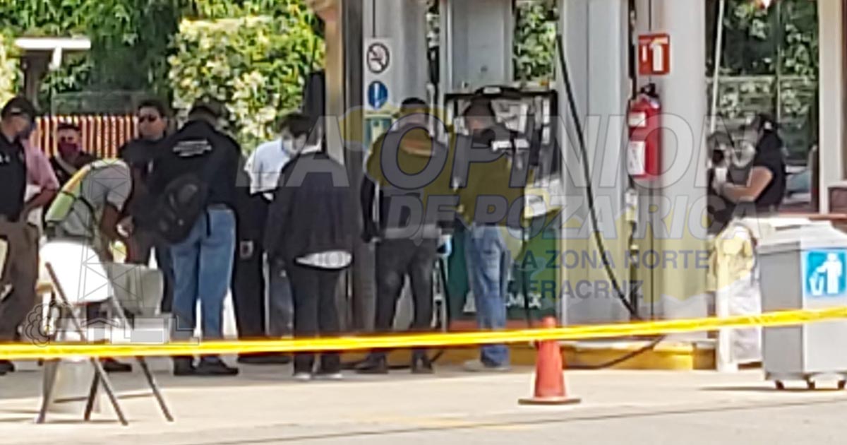 Inhabilitan bombas en gasolinera de Tihuatlán