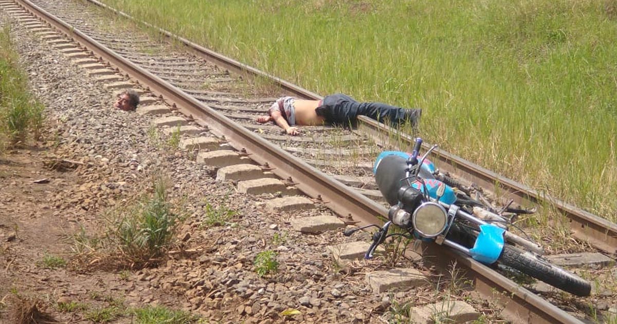 Decapitado y en las vías del tren, tiran cuerpo de periodista"