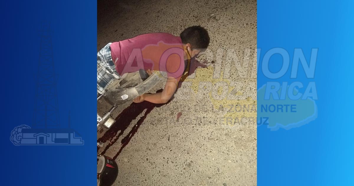 Muere al chocar contra un camión