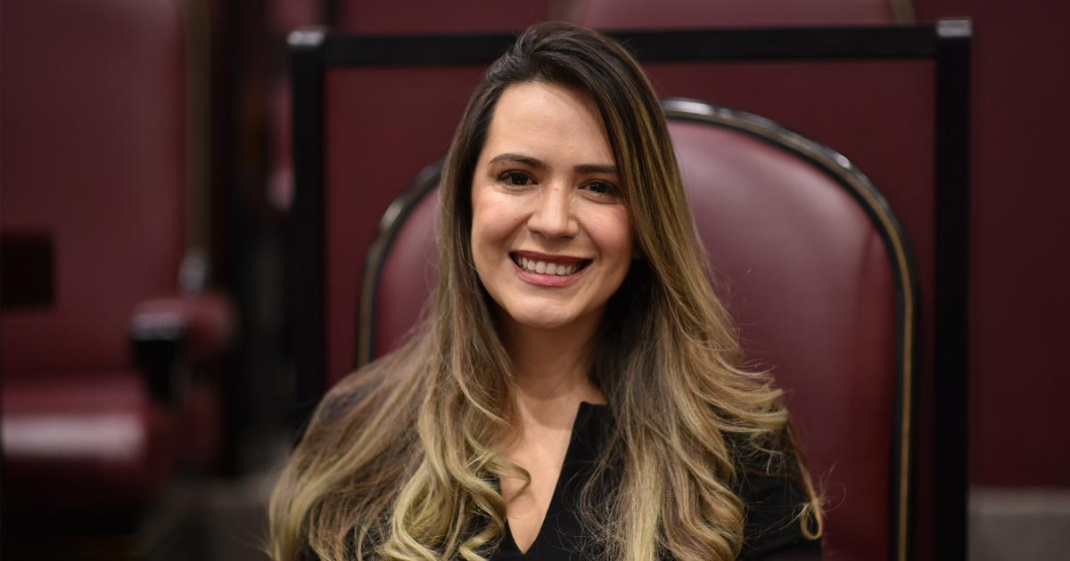 Promueve Diputada estabilidad laboral para categoría de secretarios del Poder Judicial