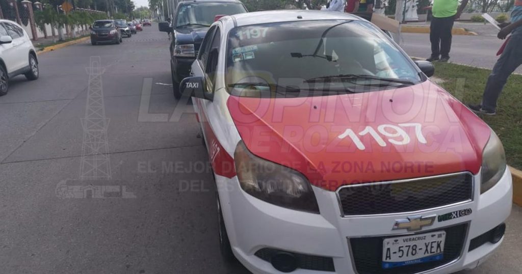 Turista distraído choca en el bulevar de Tuxpan