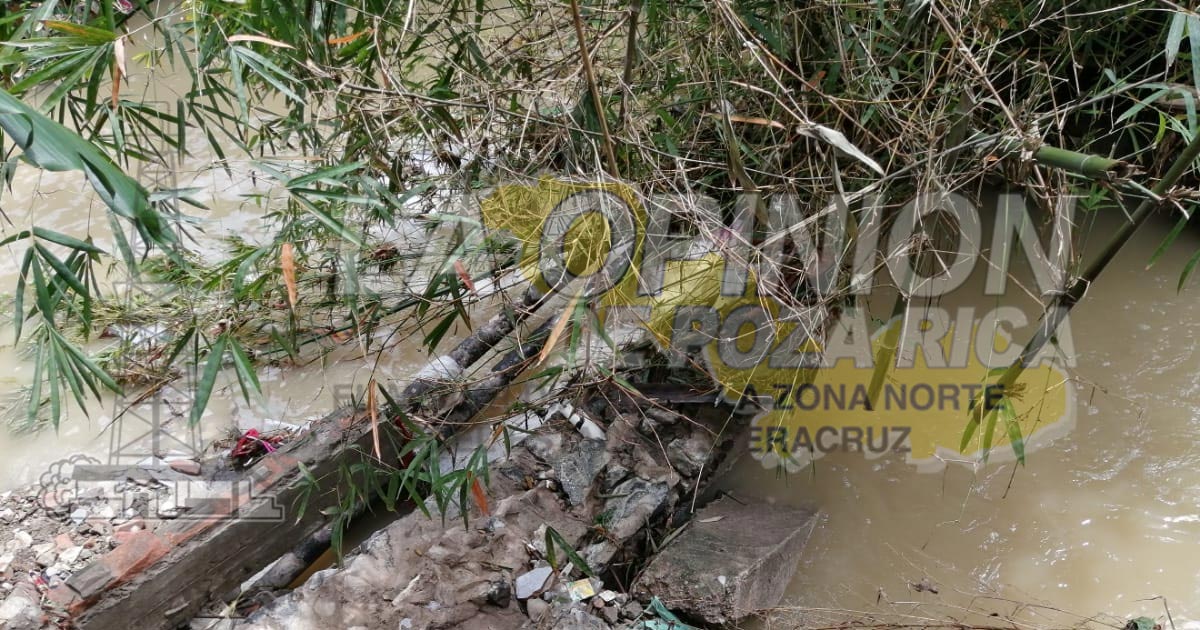 Daños en viviendas por socavón