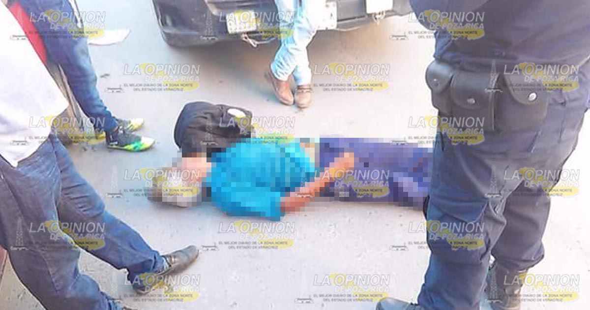 Abuelito lesionado al sufrir aparatosa caída