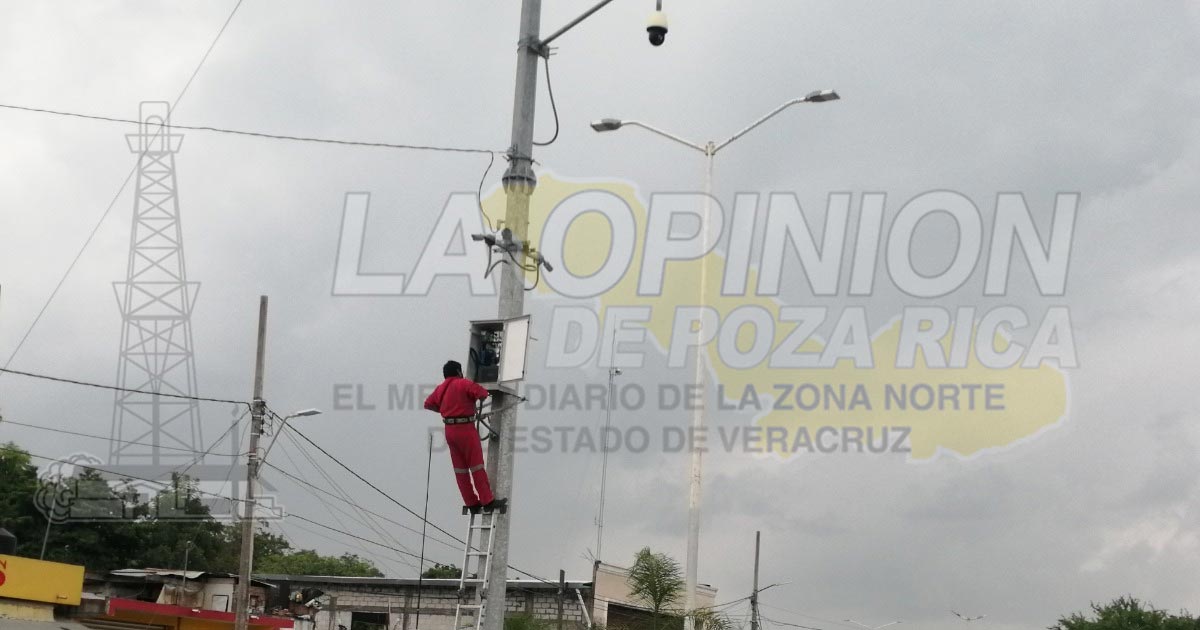 Activan más cámaras de videovigilancia en el municipio, SSP da mantenimiento