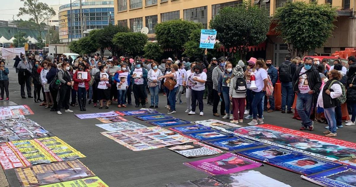 Bloqueos tiran comparecencia de Ebrard en el Senado
