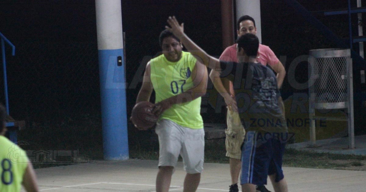 Caldo de Oso busca el bicampeonato en la Liga Municipal de Basquetbol