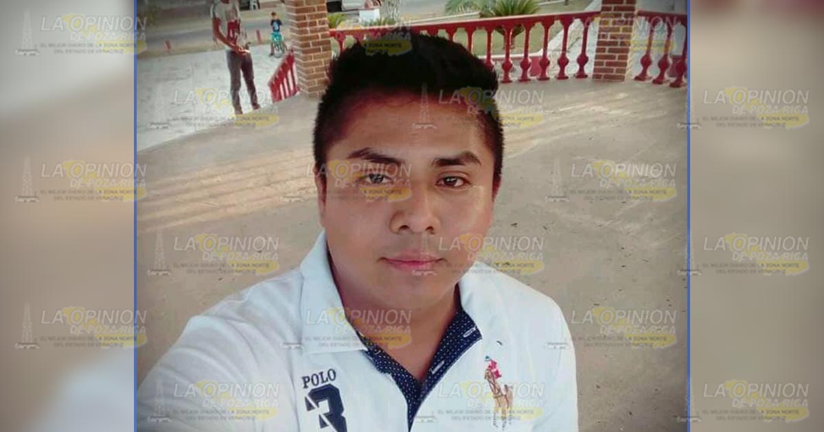 Desaparece funcionario