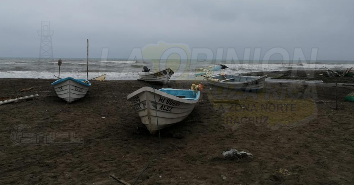 Pescadores de La Barra denuncian que les piden “moches” para obtener beneficios