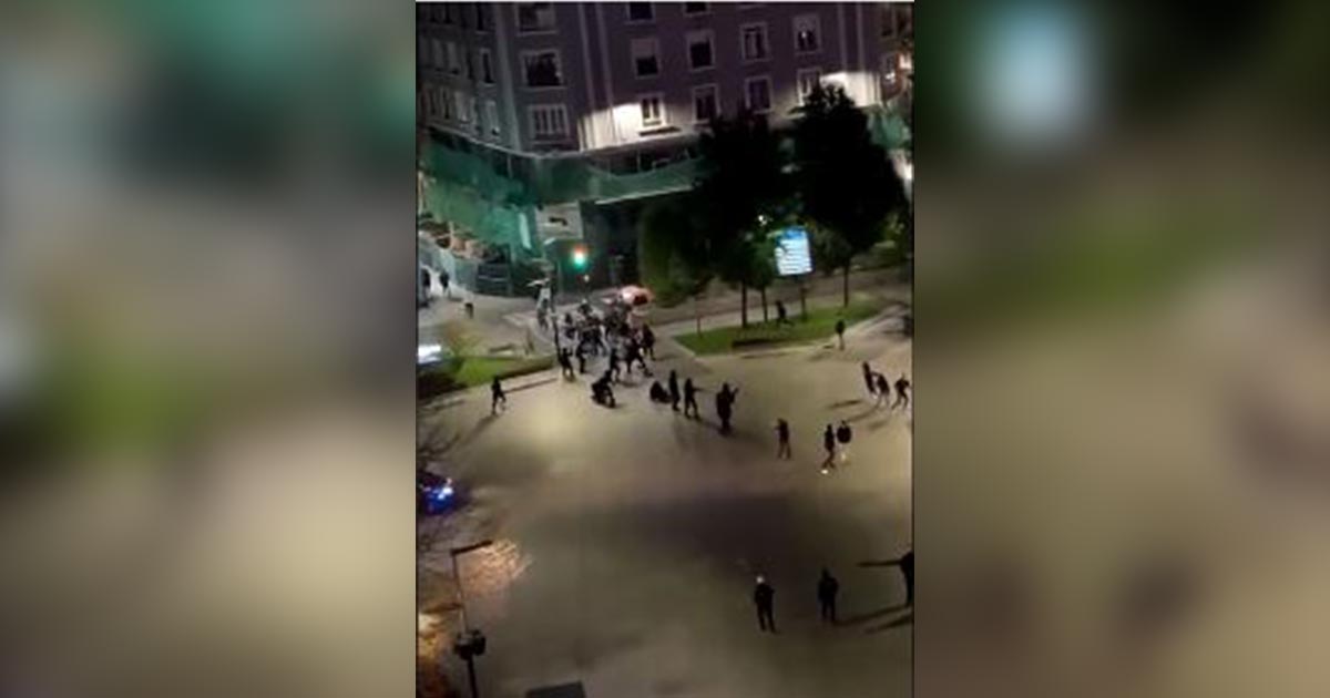 Graves disturbios en el centro de Santander, con ocho detenidos y cinco policías heridos