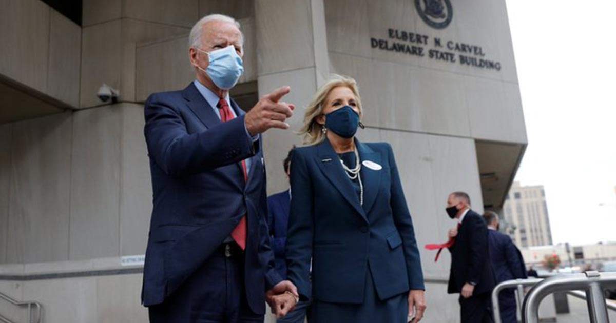 Biden adelanta su voto