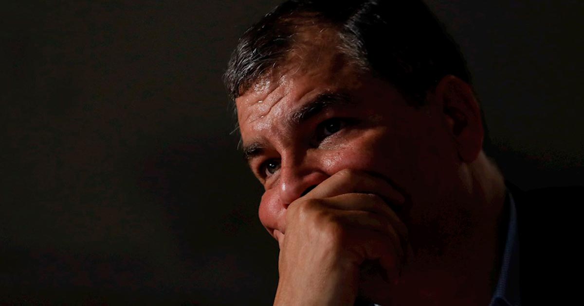 Ecuador quiere ficha roja para el expresidente Rafael Correa