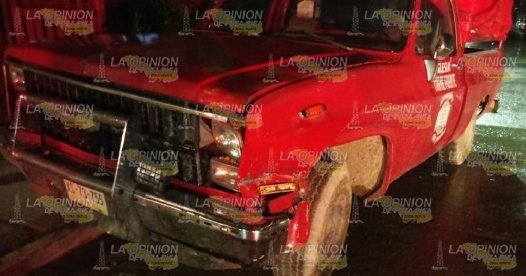 Militar destroza su auto en choque