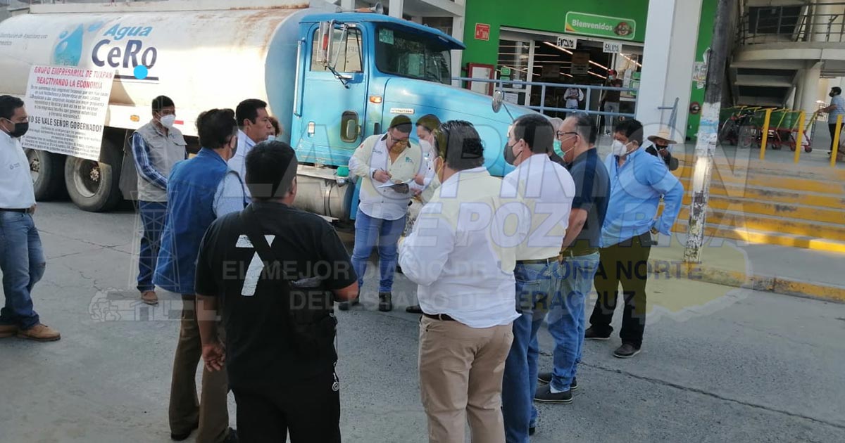 Protestan trabajadores de la construcción