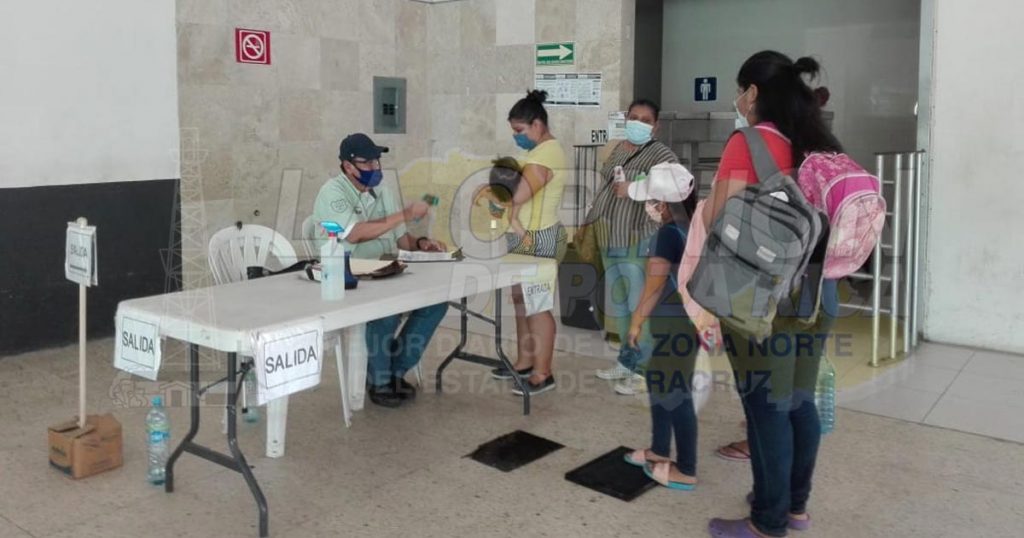 Opera Central de Autobuses aún con escasa movilidad