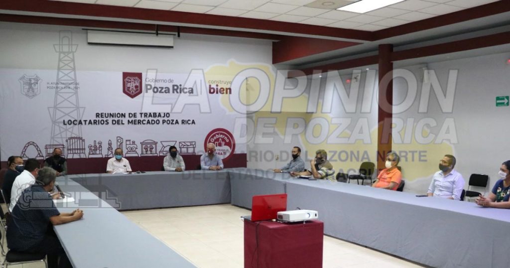 Agradecen comerciantes respaldo para recuperación económica a Gobierno de Poza Rica