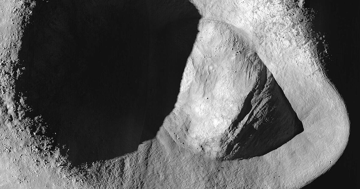 NASA confirma agua en la Luna