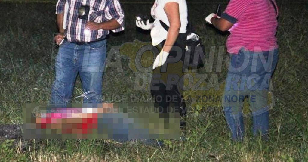 Tiran otro cadáver en la curva del brinco del tigre en Martínez de la Torre