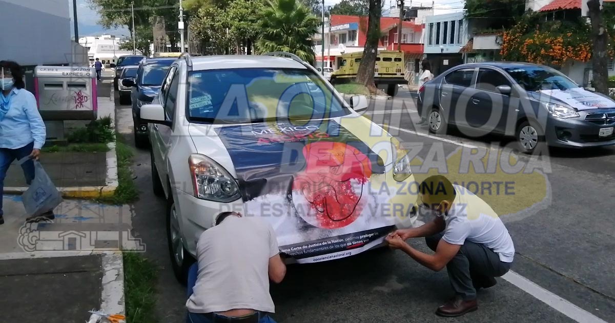 Salen en caravanas por la Familia