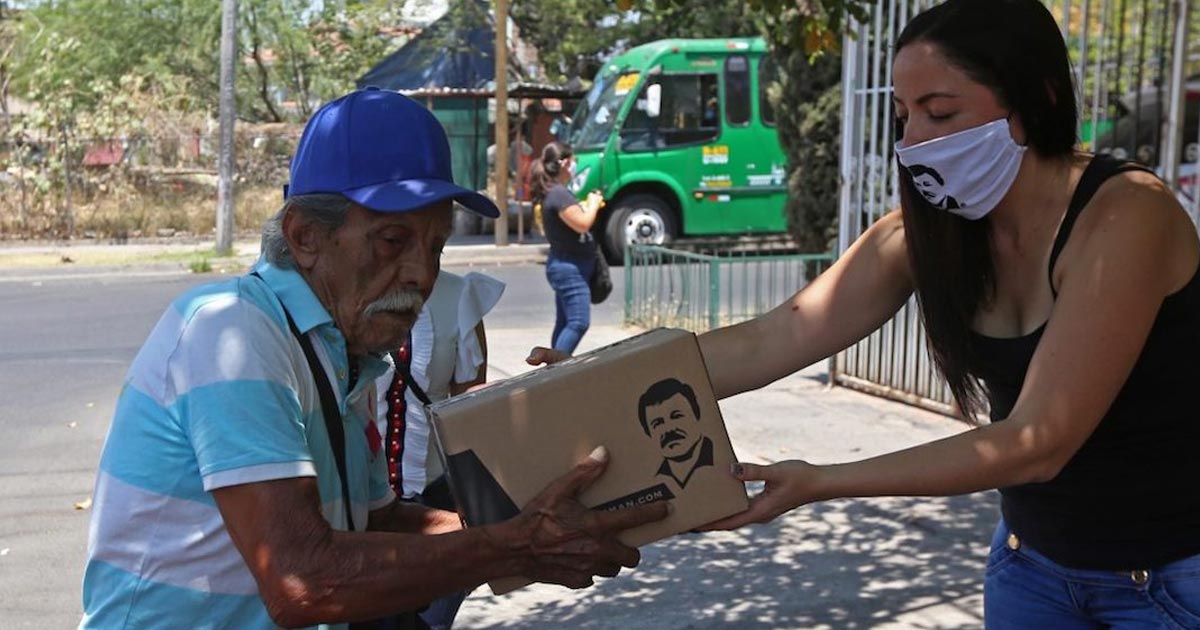 “De su amigo JGL”. En Culiacán, Sinaloa, circulan billetes con las iniciales del “Chapo” Guzmán