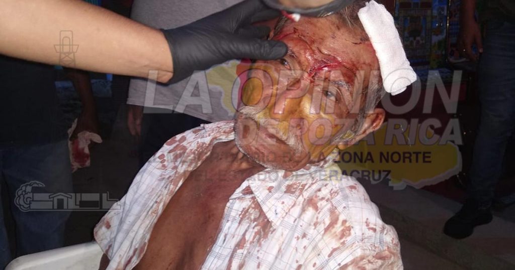 ¡Su hijo, lo deja como Santo Cristo!