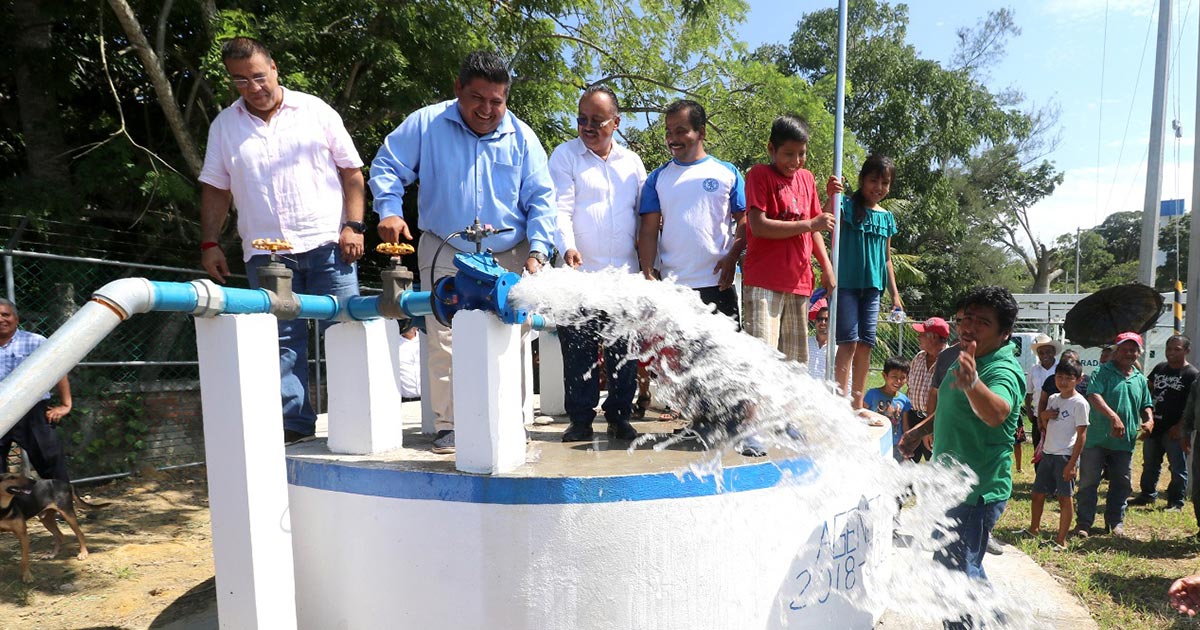 Agua para todos, prioridad del gobierno de Tuxpan