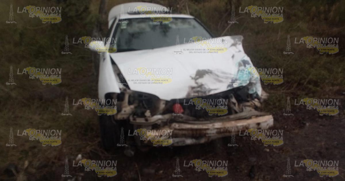 Aparatoso choque entre dos camionetas en Martínez de la Torre