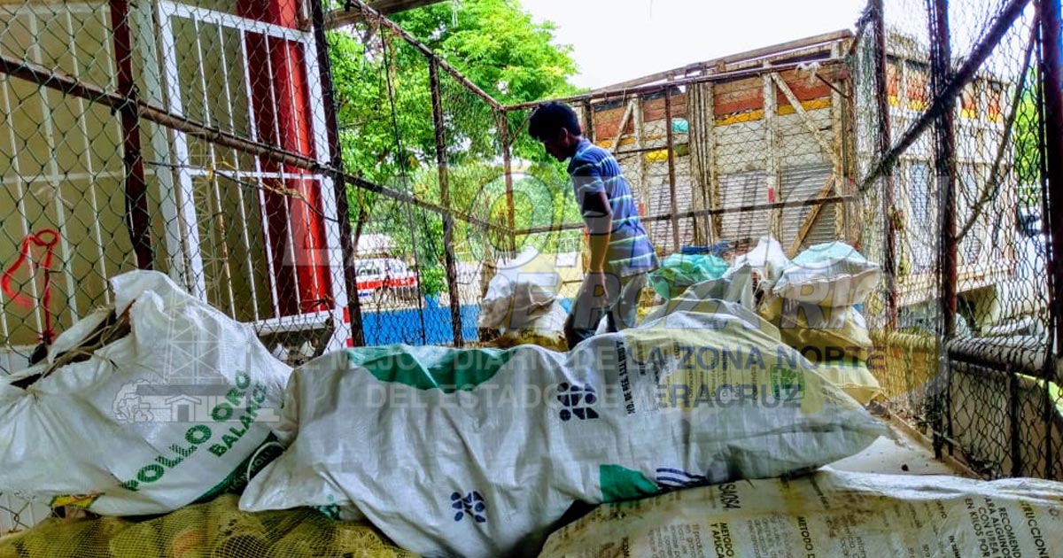 En dos meses reciclan cerca de diez toneladas de basura, en Cazones
