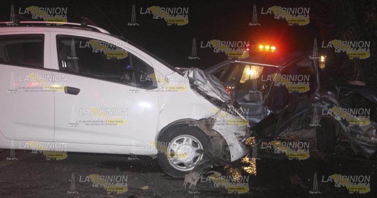 Brutal accidente deja 4 heridos